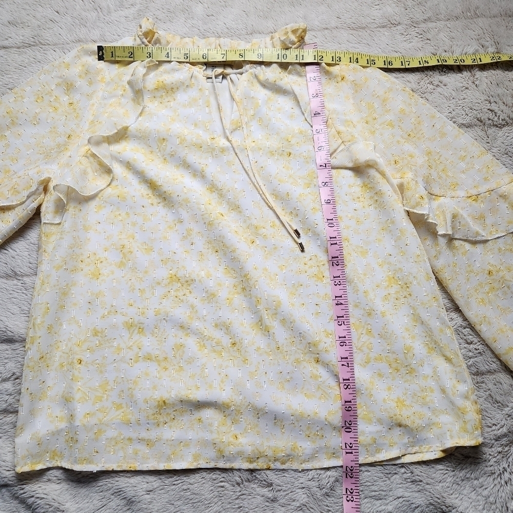 Blouse Pullover style Ruffle neckline Puff sleeves Yellow white gold RACHEL ZOE - Picture 11 of 16